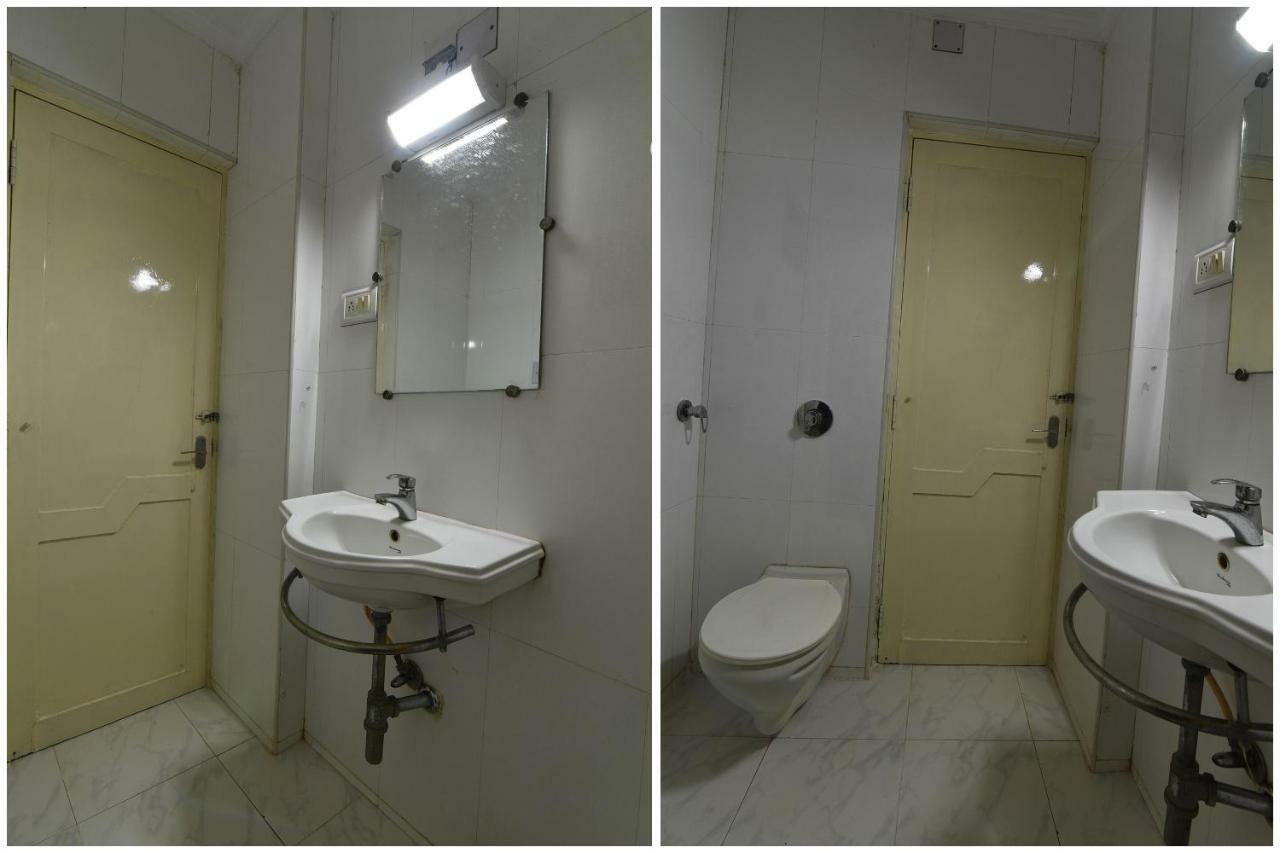 Oyo 29799 Hotel Abhiram Nellore Exterior photo